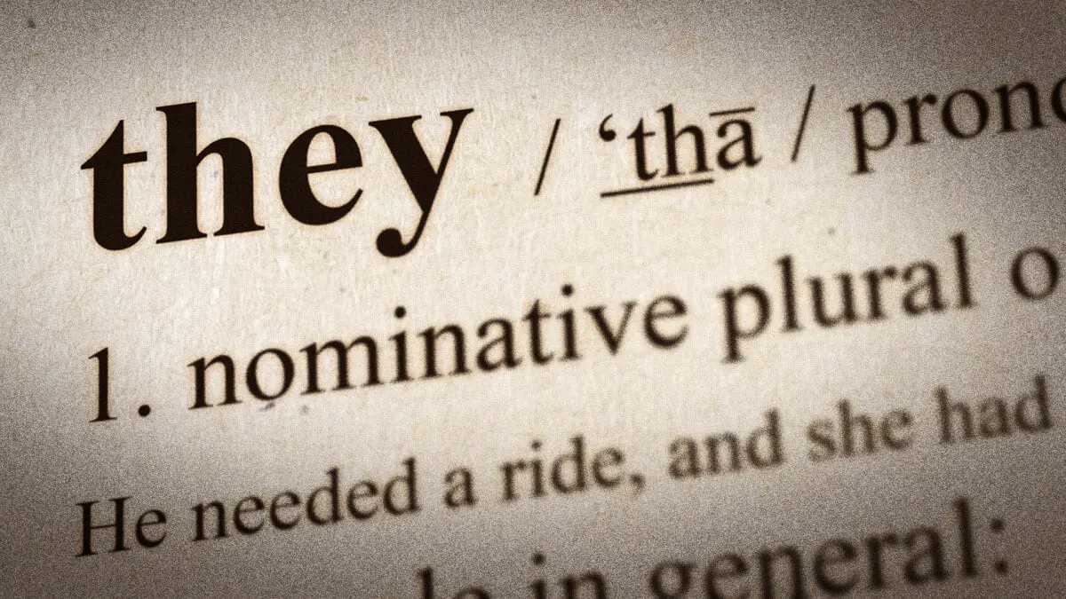 Dictionary.com adopte « ils » et ajoute des centaines de nouveaux mots