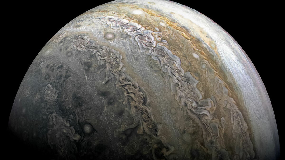 Un objet à grande vitesse vient de s'écraser sur Jupiter, selon des images