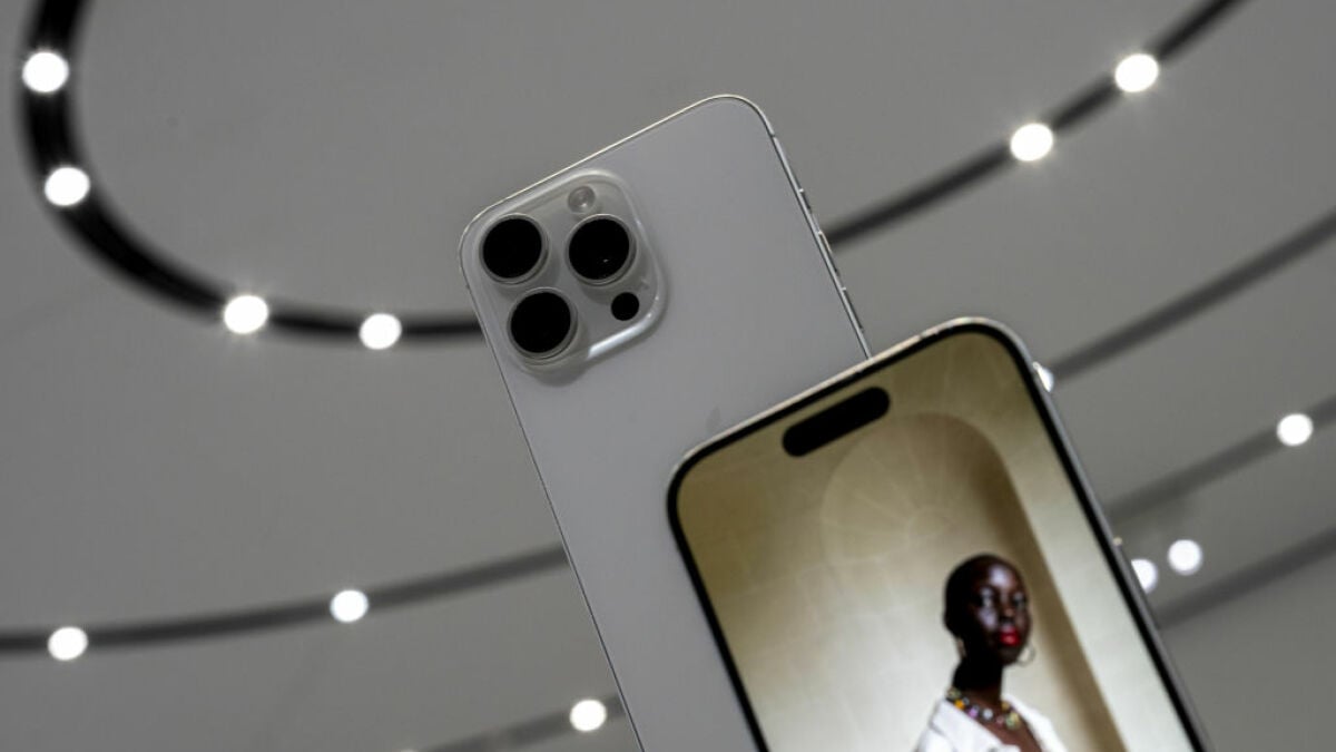 iPhone 15 ou Google Pixel 7 ?  Ce que vous devez décider.