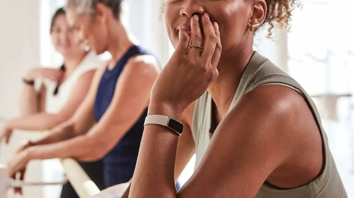 Combinez mode et fitness avec le Fitbit Luxe – en vente à moins de 80 $