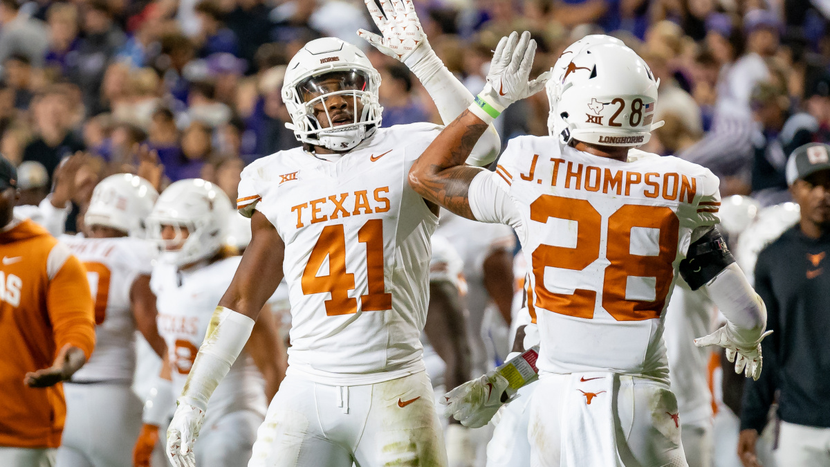 Comment regarder les diffusions en direct du football Texas contre Texas Tech sans câble