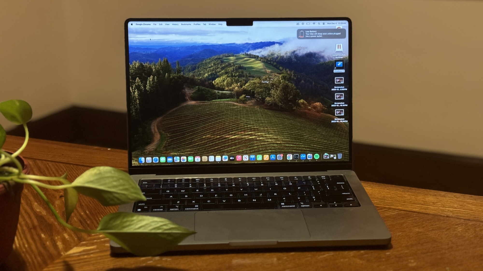 MacBook Pro M3 14 pouces sur une table