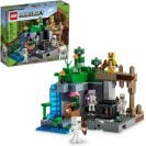 LEGO Minecraft The Skeleton Dungeon Set et boîte sur fond blanc