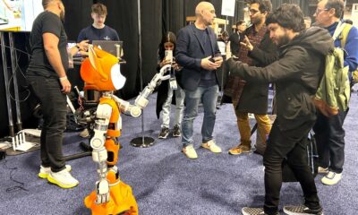 Ce robot décalé a attiré les foules au CES 2024, mais que fait-il ?