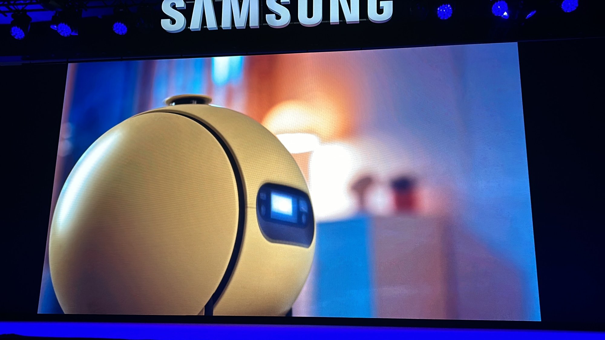 Ballie fait une apparition au Samsung CES 2024