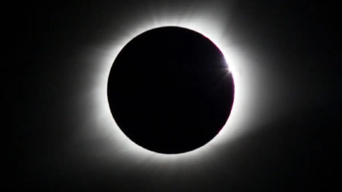 La passionnante éclipse solaire approche.  Un expert nous a donné des conseils de visualisation.