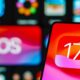 iOS 17.4 bêta : 5 nouvelles fonctionnalités à venir sur iPhone, dont les transcriptions Apple Podcasts