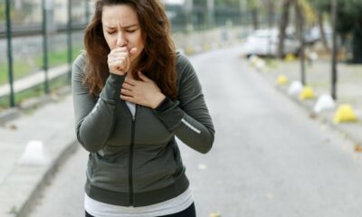 Il y a une mauvaise toux qui circule.  Nous avons demandé aux médecins ce que c'était.