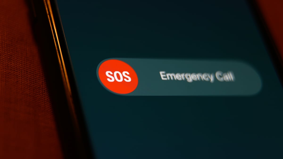 Pourquoi votre téléphone est-il en mode SOS ?  Les services cellulaires américains ont été confrontés à des pannes toute la matinée.