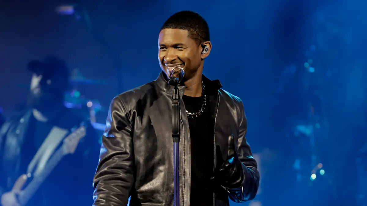 Quelles chansons Usher interprétera-t-il au Super Bowl ?  Voici notre setlist de rêve.