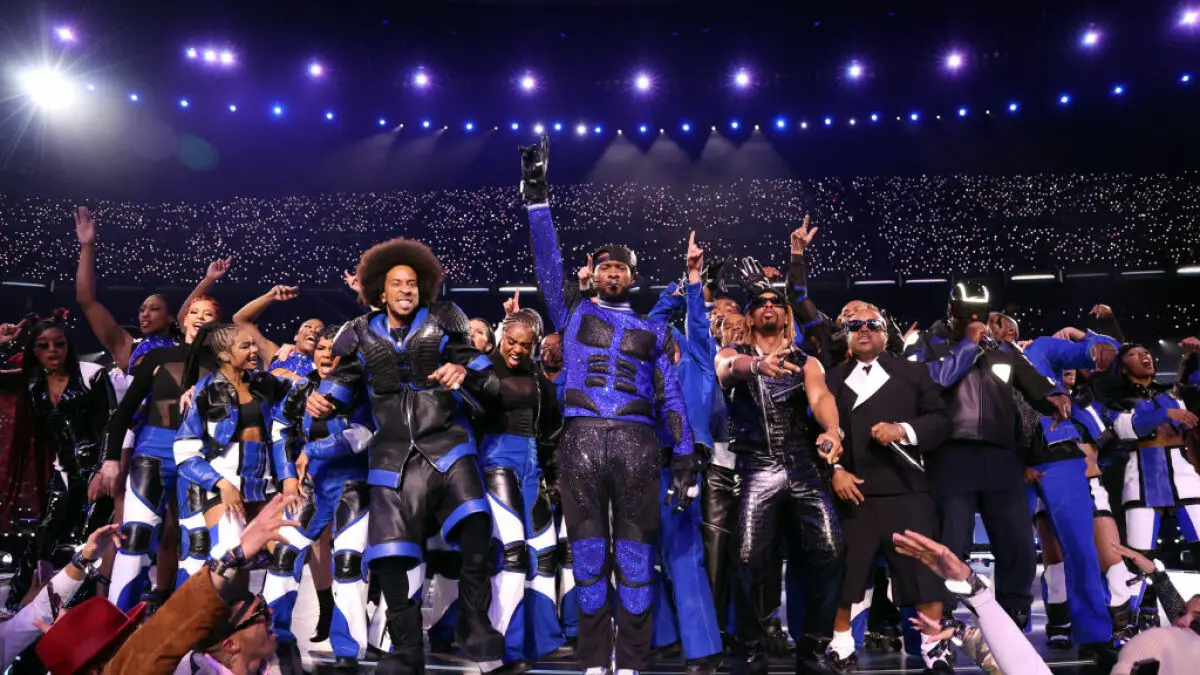 Spectacle de mi-temps du Super Bowl d'Usher : tous les artistes qui sont montés sur scène