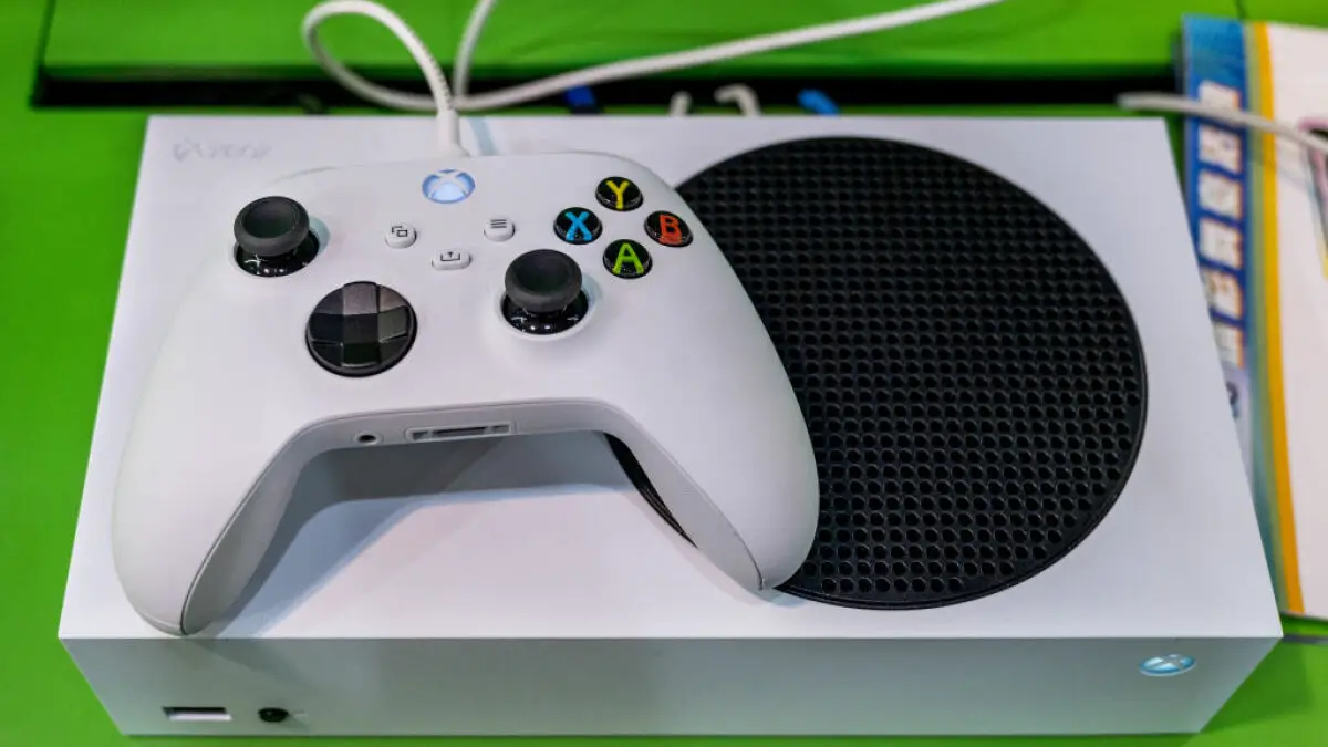 Xbox proposera quatre jeux mystères sur d'autres consoles et n'arrêtera pas de fabriquer du matériel