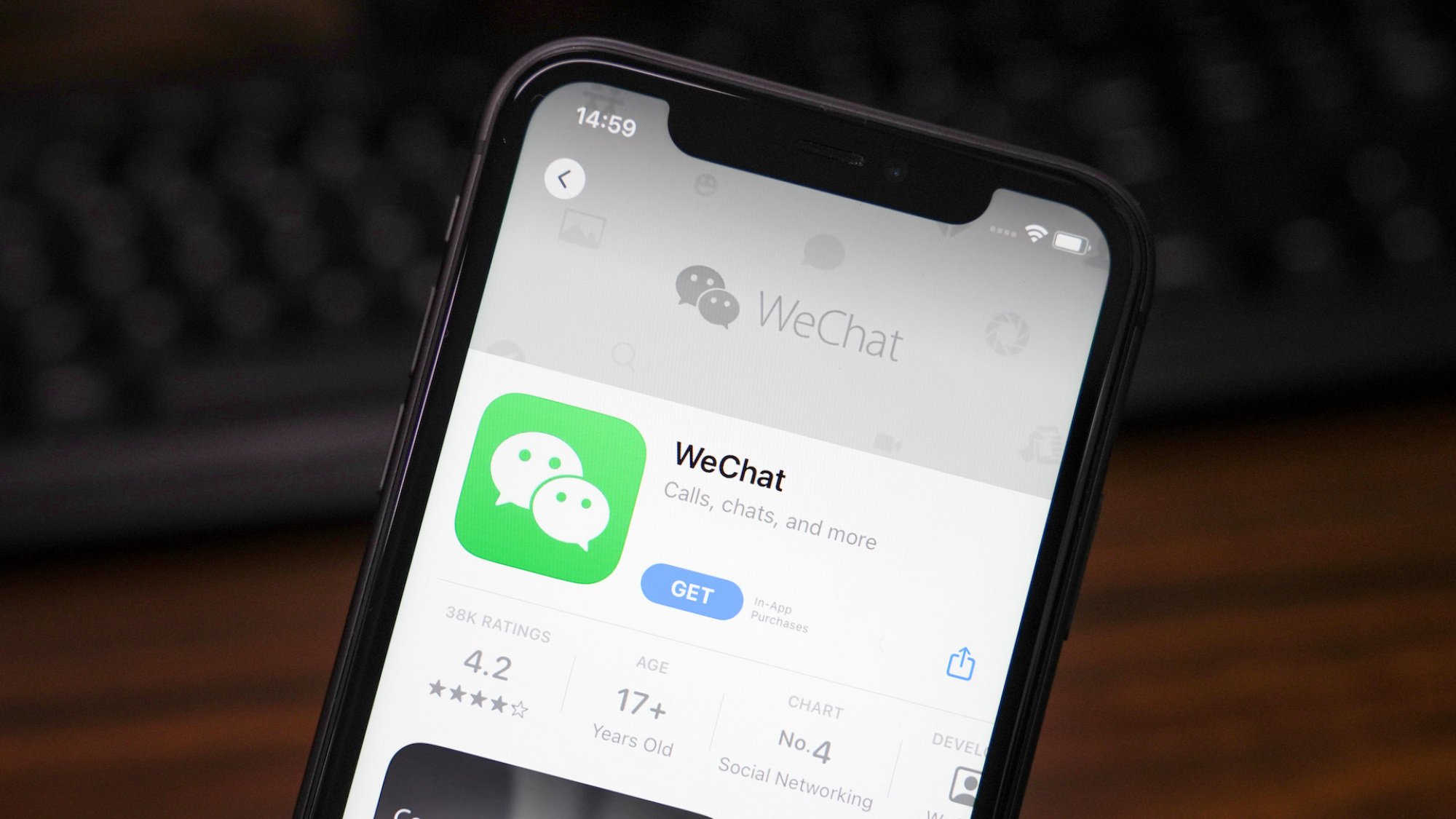 Sur cette illustration photo, l'application WeChat est affichée dans l'App Store sur un iPhone.