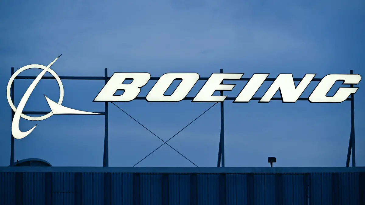 Que se passe-t-il avec les avions Boeing ?  Les problèmes de sécurité incitent les voyageurs à modifier leurs vols.