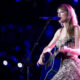 Regardez Taylor Swift interpréter "Cardigan" avant "The Eras Tour (Taylor's Version)"