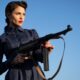 Critique de « The Ministry of Ungentlemanly Warfare » : Guy Ritchie revient avec un film d'action pulpeux sur la Seconde Guerre mondiale