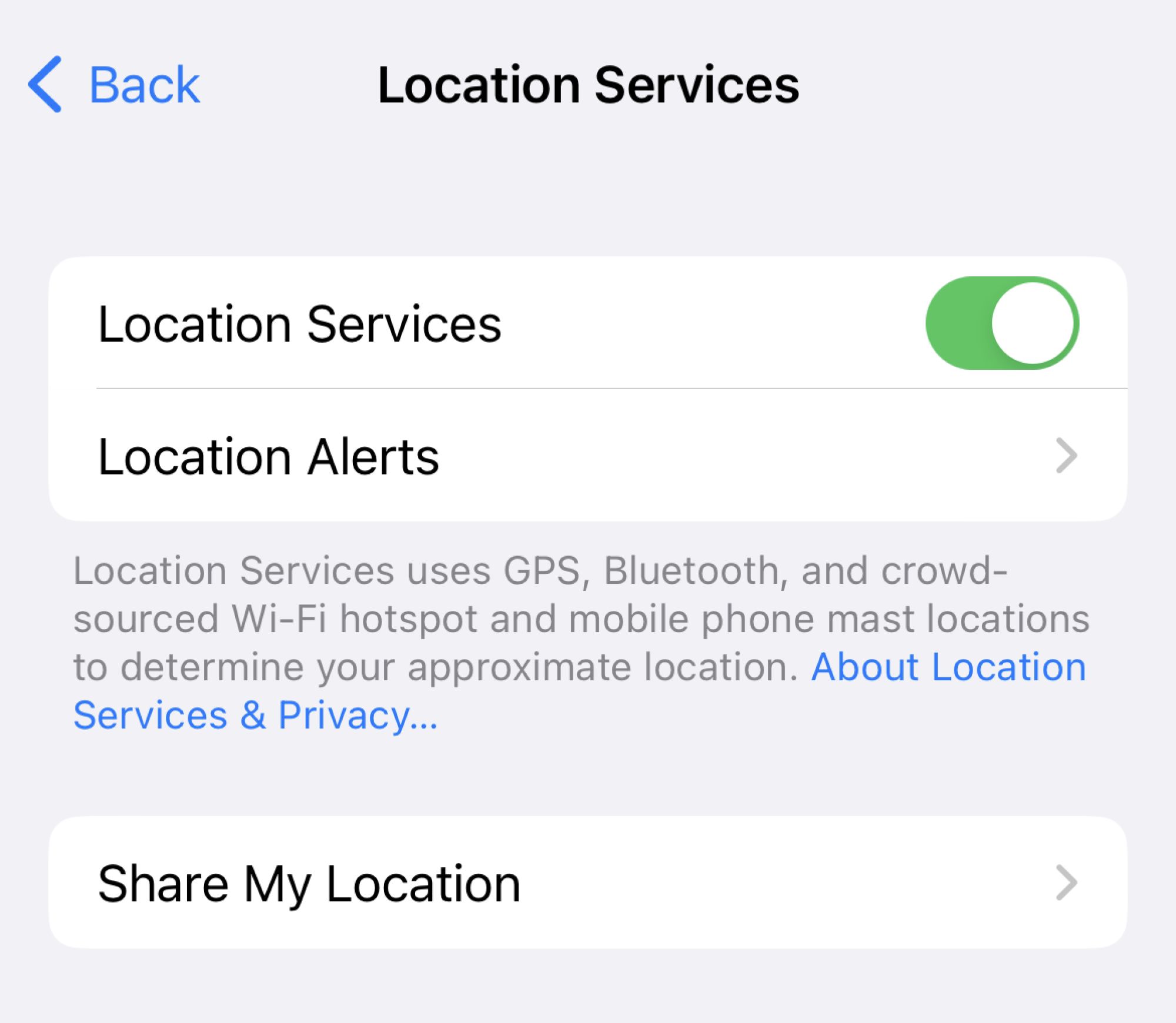 Une capture d'écran montrant les services de localisation sur iPhone et où les activer ou les désactiver.