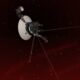 Le Voyager de la NASA se trouve en territoire hostile.  C'est « esquiver les balles ».