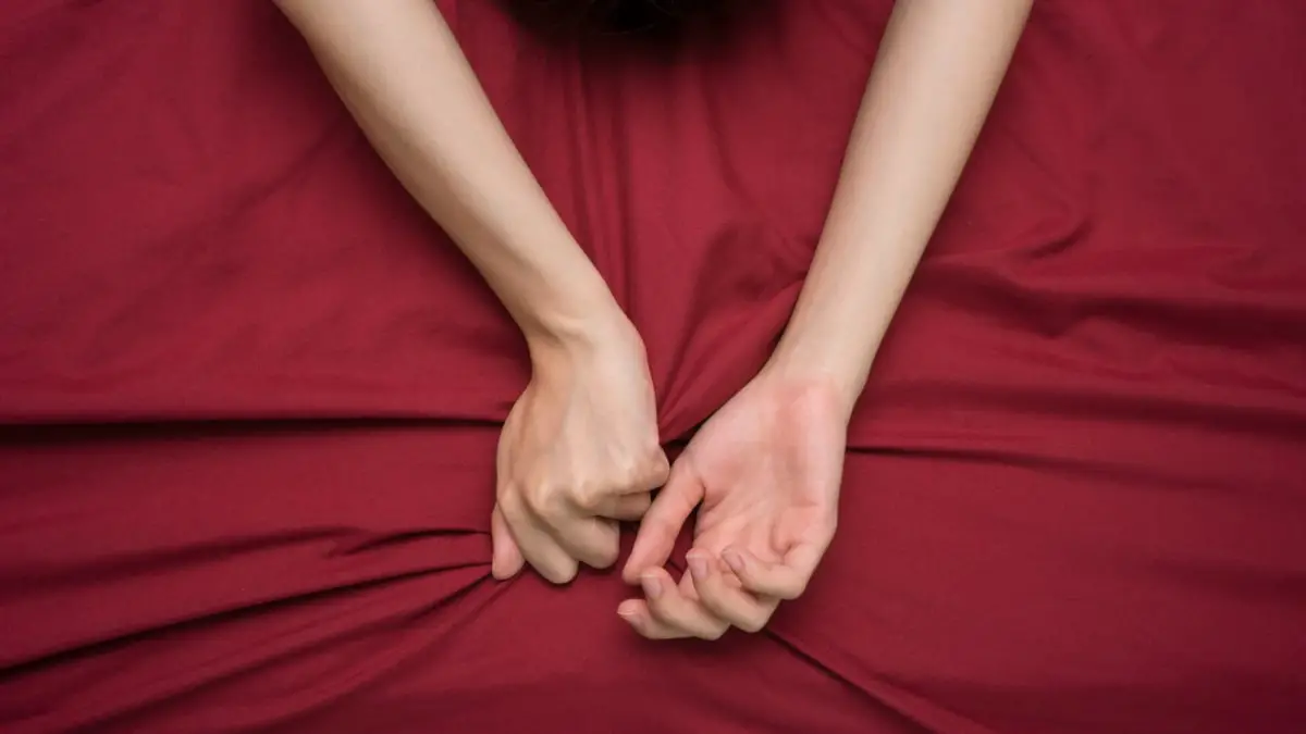 L'application de santé des femmes lance une enquête massive sur les orgasmes féminins