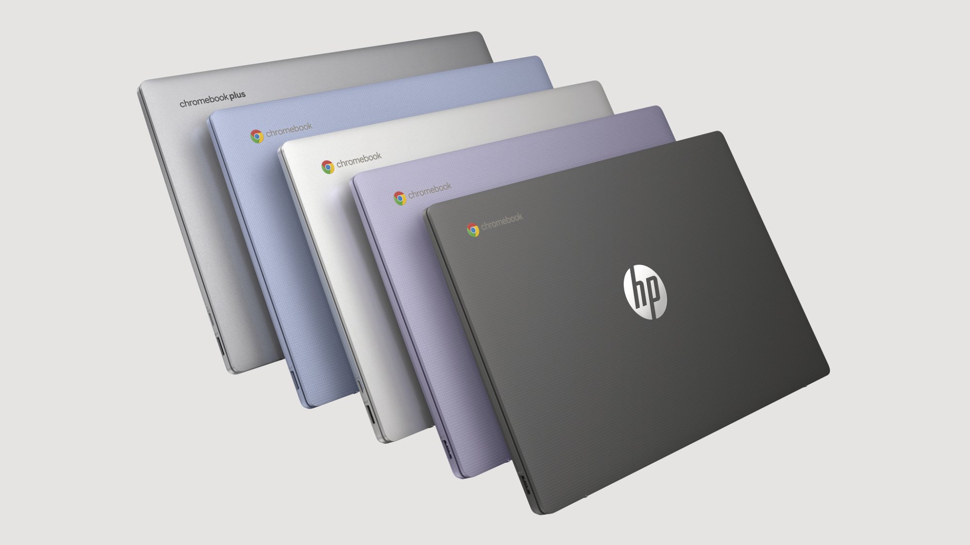 cinq couleurs différentes du Chromebook HP 14 pouces alignées sur un fond gris clair