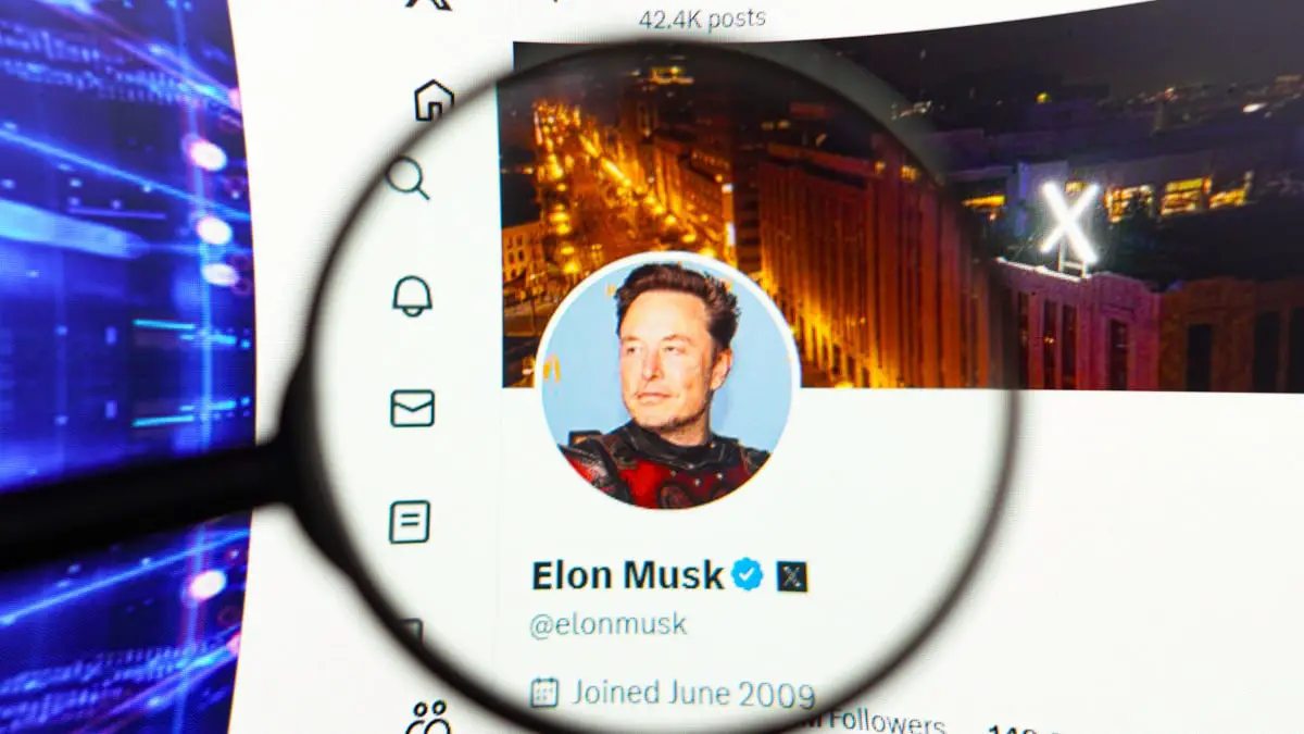 Le X d'Elon Musk supprimera bientôt les likes du public