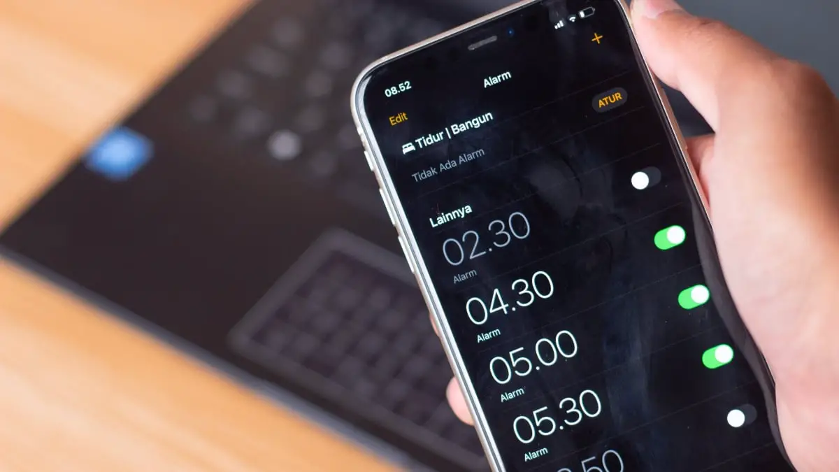 « Pourquoi l'alarme de mon iPhone est-elle si silencieuse ? »  Apple dit qu'un correctif est à venir.