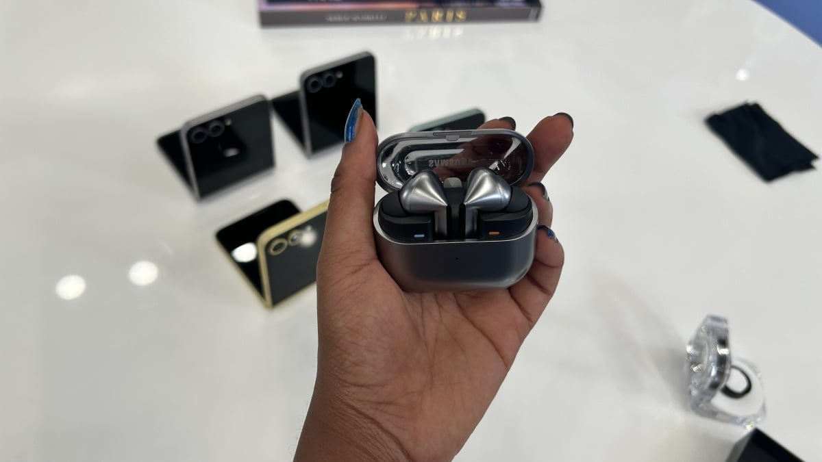 Déballé en juillet 2024 : les nouveaux Samsung Galaxy Buds 3 peuvent fournir une traduction en temps réel à vos oreilles