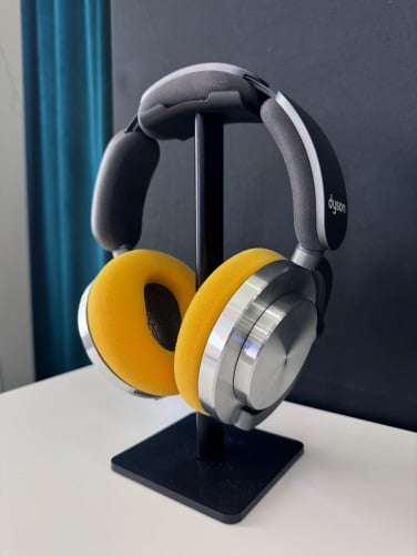 Casque Dyson onTrac avec coussinets d'oreille jaunes