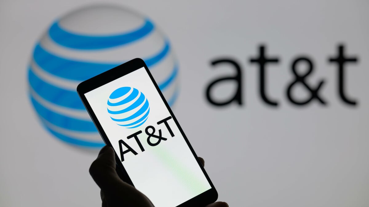 Les sénateurs demandent à AT&T pourquoi elle stocke les enregistrements d'appels sur un « cloud de données IA » tiers