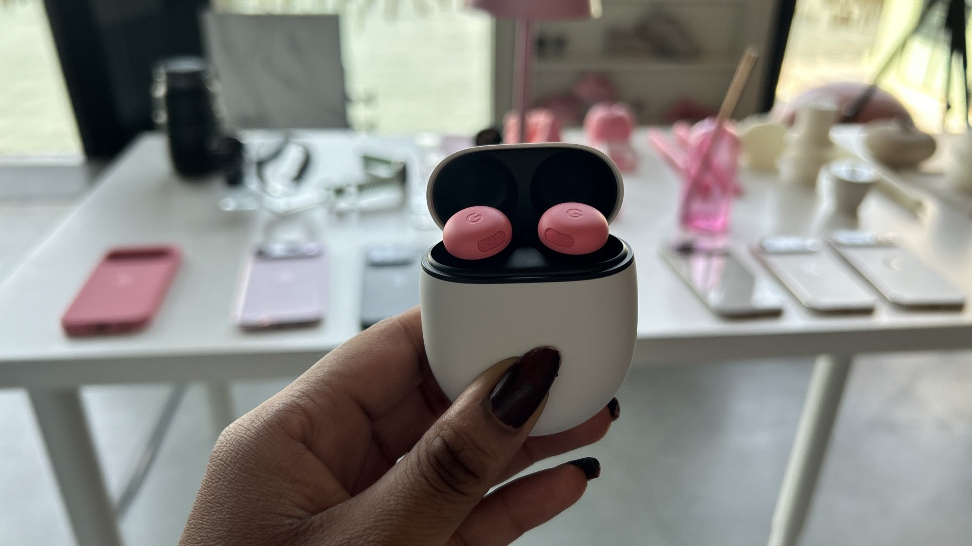 Pixel Buds Pro 2 dans un étui