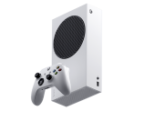 la Xbox Series S – 1 To (Robot White) avec une console assortie