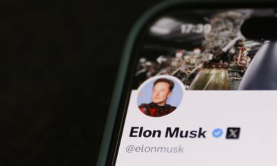 Elon Musk a tweeté cette fausse information d'extrême droite sur X — puis l'a supprimée