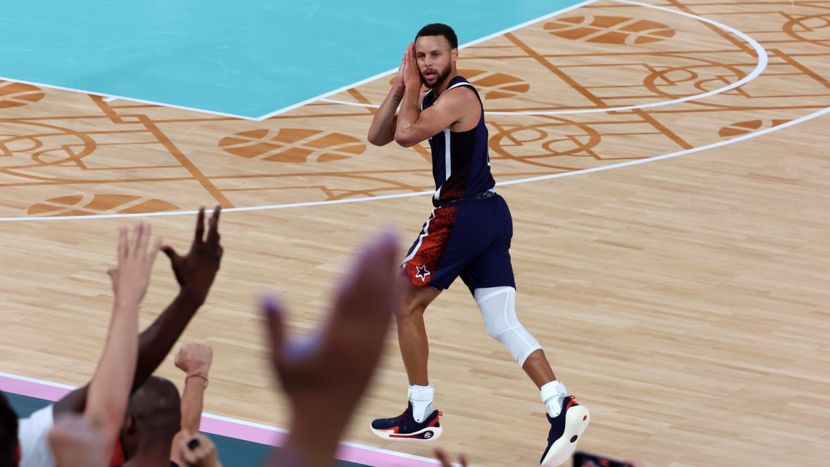 Le patriotisme sur Internet s'envole alors que l'équipe de basket-ball américaine remporte l'or aux Jeux olympiques de Paris