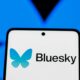 Bluesky ajoute des vidéos à la plateforme pour concurrencer X d'Elon Musk