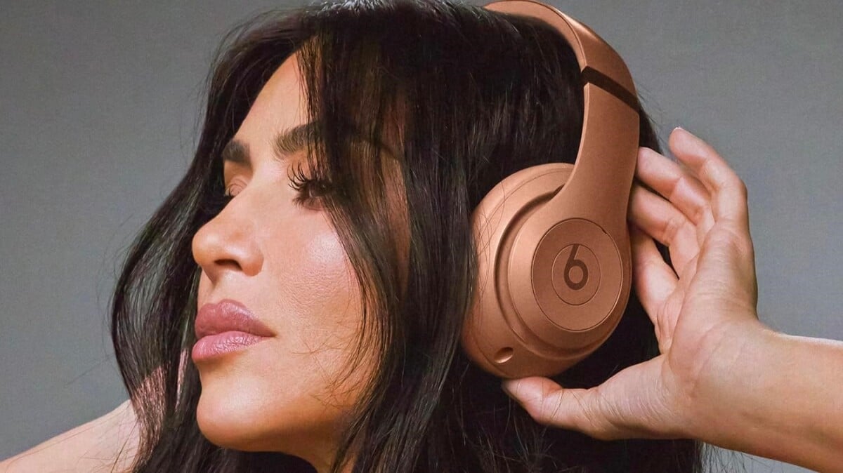 Les écouteurs Kim Kardashian x Beats Studio Pro sont désormais à 28% de réduction sur Amazon