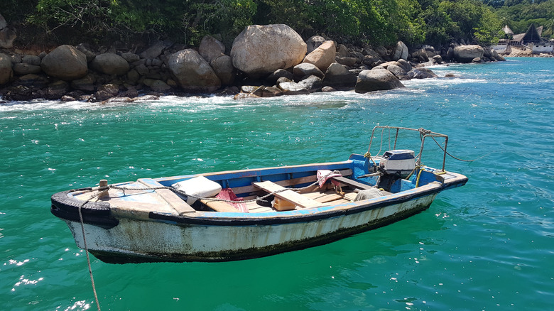 Vieux bateau à Isla de La Roqueta