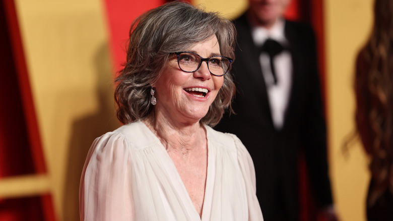 Sally Field souriante