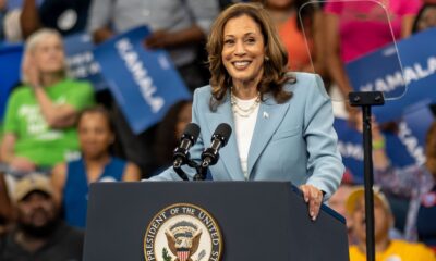 Le message audacieux derrière les tenues les plus parlées de Kamala Harris révélé