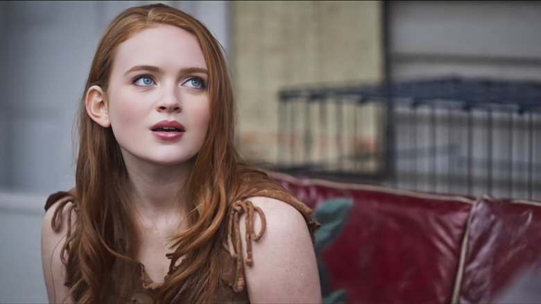 Sadie Sink dans le rôle de Tess DeNunzio dans Chère Zoe