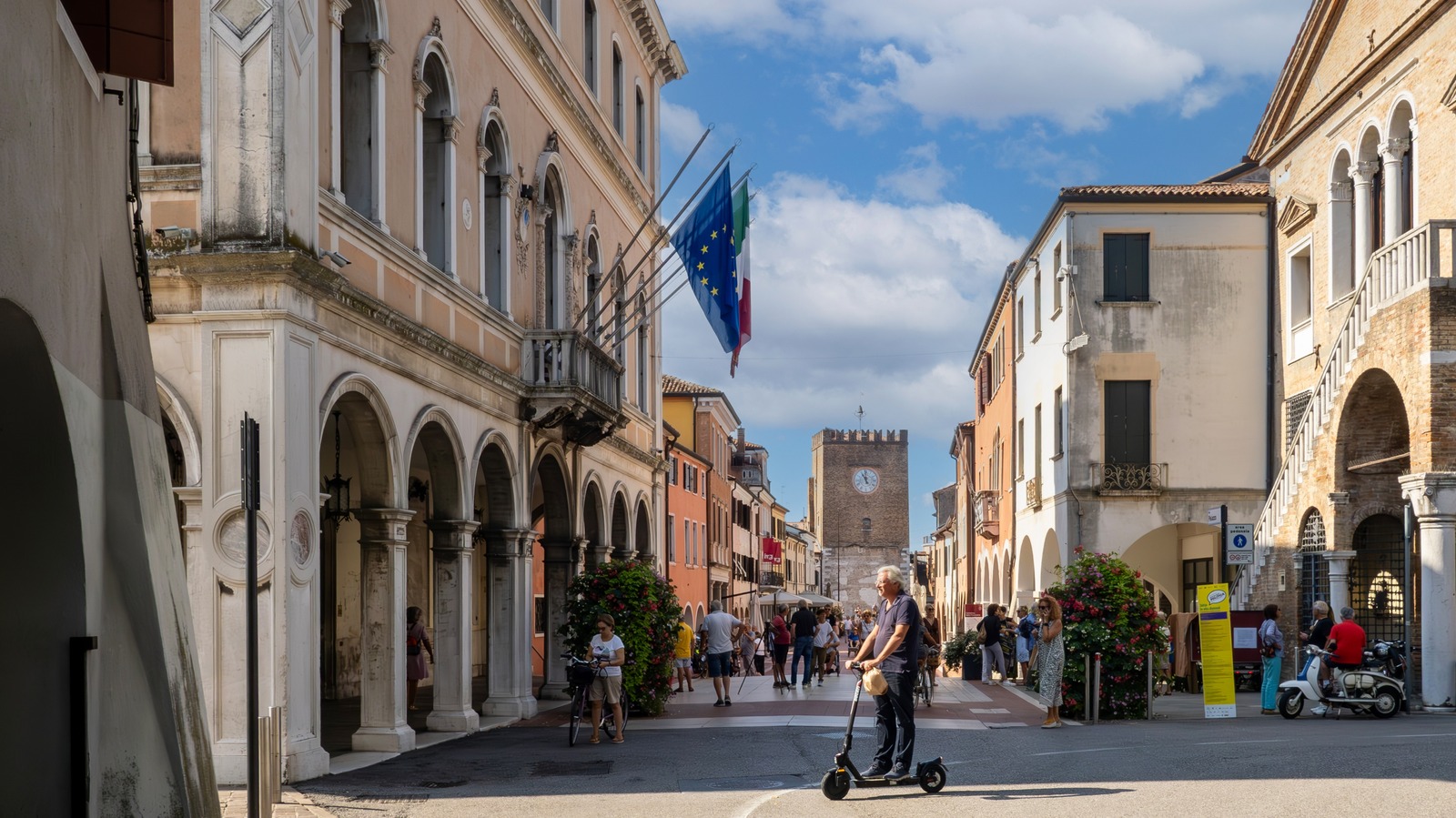 Une ville italienne pittoresque est la base idéale pour explorer Venise sans la foule et les prix élevés