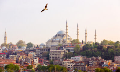 Pourquoi les touristes doivent être très prudents lorsqu'ils prennent des photos dans les mosquées emblématiques de Turquie