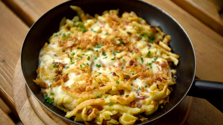 Cuisine autrichienne du Tyrol Käsespätzle