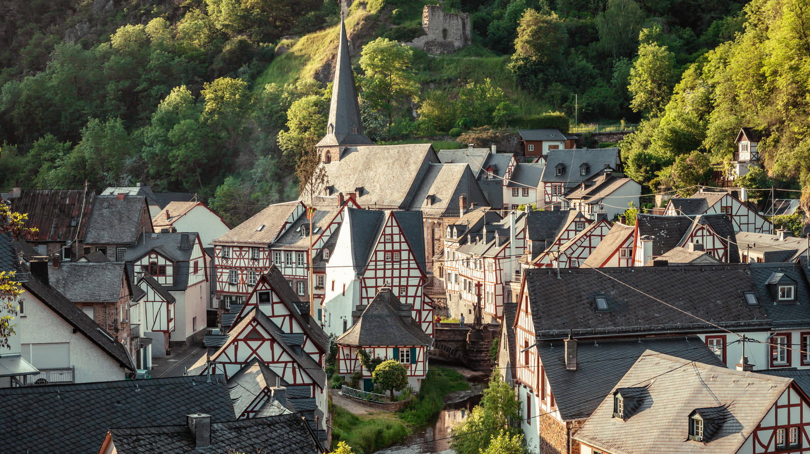 La ville allemande sous-estimée qui vient tout droit de « La Belle et la Bête »