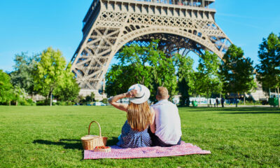 Règles d'étiquette de pique-nique pour un repas sophistiqué en plein air à Paris