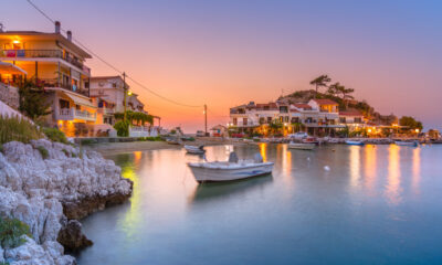 L'île peu connue et idyllique qui doit être la plus jolie de Grèce pour une escapade sereine à la plage