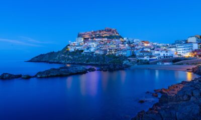 L'un des plus beaux villages à flanc de falaise de Sardaigne est un joyau touristique rempli de délices culinaires