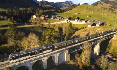 Montez à bord du « train du fromage » suisse pour une aventure remplie de fondue avec vue sur les montagnes