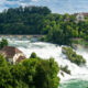 La plus grande et la plus puissante cascade d'Europe possède une beauté inégalée toute l'année en Suisse