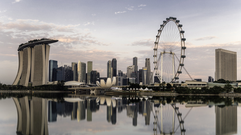 L'horizon de Singapour à l'aube