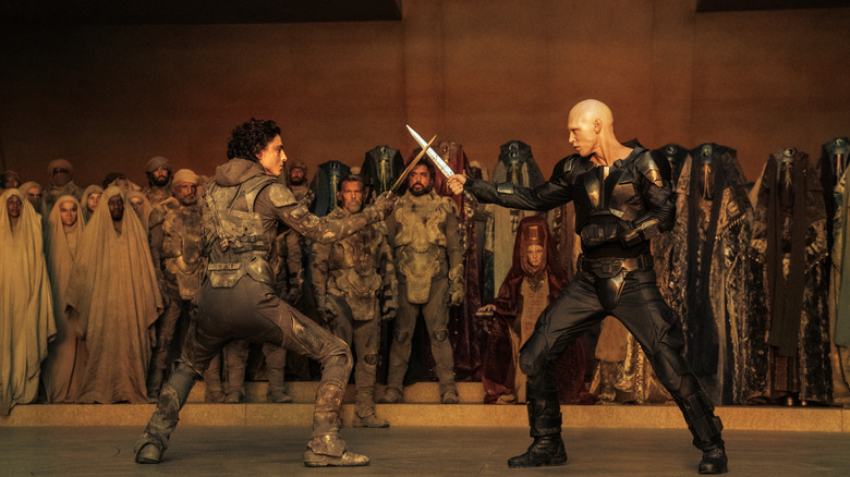 Paul de Timothee Chalamet avec le feyd-raha d'Austin Butler dans Dune: la deuxième partie